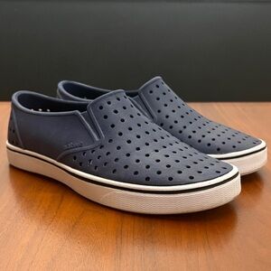 Native Shoes, Miles, men’s 5/women’s 7, navy